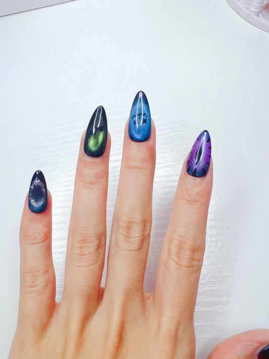 Mystic Galaxy Cat Eye Nails ✨