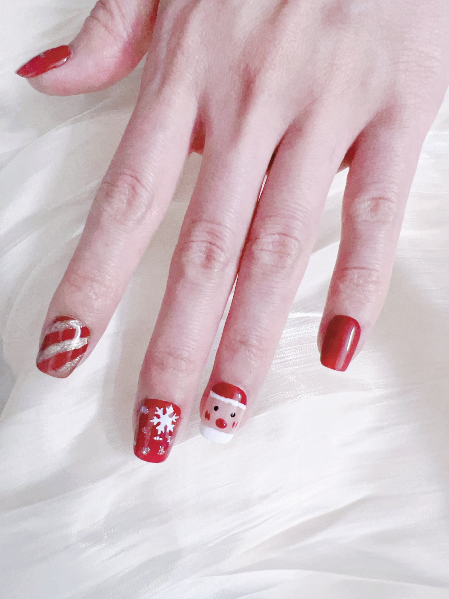 Santa’s Red Christmas Press-On Nails