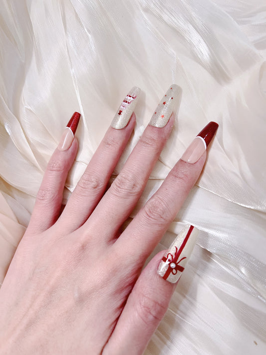 Christmas Gift Press On Nails